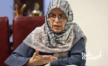 آذر منصوری: فشار بر روزنامه هم‌میهن، محدودسازی رسانه‌ها است