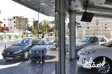 بازار خودرو آچمز شد/ آخرین قیمت سمند، کوییک، تارا، ساینا و دنا + جدول