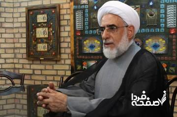 منتجب نیا:قانون اساسی به صراحت اجازه حضور مردم را داده و نیازی به مجوز دیگر نیست/در گذشته برخی اغتشاشات توسط مامورین انجام اما به پای مردم نوشته شد