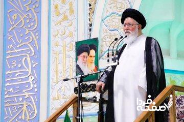 علم الهدی:نمیتوان برای حفظ انسجام ملی مساله حجاب را پیگیری نکرد/ بیبندوباریهایی که در جامعه دیده میشود،جنگ با خداباوری مردم است