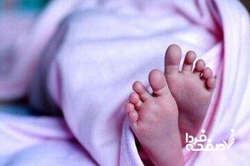 تولد نوزاد عجول در بالگرد اورژانس/ عکس