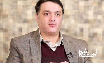 در معیت شاعر؛ روایتی ادبی از رویدادی سیاسی