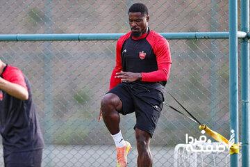بالاخره روز خاص برای یک پرسپولیسی فرارسید