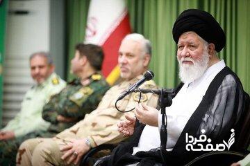 علم الهدی: دشمن در جنگ ۱۲ روزه بر نیروی انتظامی بهعنوان پشتوانهٔ اصلی دفاع هرگز غلبه نیافت/ فراجا پشتوانه نظام در برابر تهدیدات داخلی و خارجی است