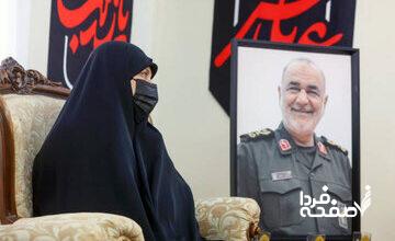 دختر شهید سلامی: پدرم برای هشدار دادن به همسایه‌ها به منزل سر زدند/ در عملیات وعده صادق دو، ۲ ماه به خانه نیامدند