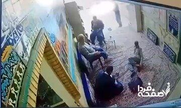 حمله با چاقو به یک روحانی در تهران/ ضارب دستگیر شد