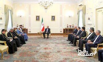 تقدیر پزشکیان از عمان به دلیل میزبانی مذاکرات ایران و آمریکا/ تهران و مسقط در فراز و نشیبهای منطقهای، همواره یاور یکدیگر بودهاند