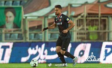 عکس| عذرخواهی پورعلی‌گنجی پس از اخراج مقابل تراکتور