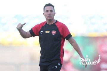اوسمار تمرین پرسپولیس را تعطیل کرد
