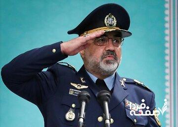 بازدید فرمانده نیروی هوایی ارتش از یک پایگاه هوایی در شرق کشور+تصویر