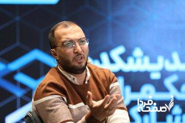 کنایه چهره عدالتخواه به مسئولان ؛ دهه هفتادیها در نیویورک شهردار میشوند