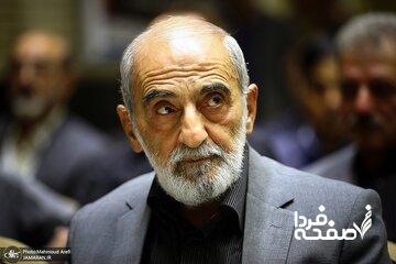 حسین شریعتمداری هم قبول کرد: برای برخورد با کشف حجاب، بگیر و ببند به جایی نمی رسد