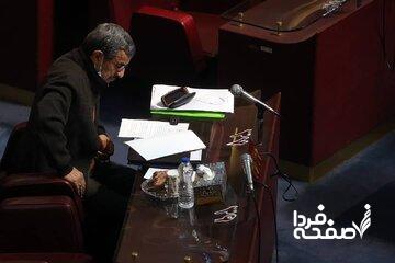 تفاوت احمدی نژاد ۱۴۰۴ با احمدی نژاد سال ۸۴/ رونمایی رئیس جمهور سابق از چهره سیاسی جدید خود؟