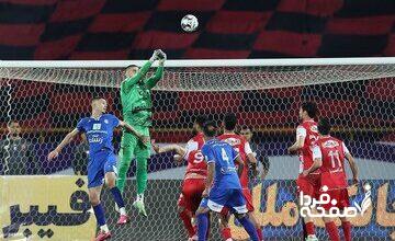 عکس| دیس‌بک سنگین استقلال خوزستان به پوستر پرسپولیس