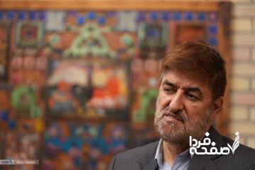 واکنش انتقادی علی مطهری به اظهارات پزشکیان درباره حجاب و عفاف