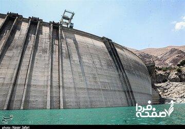 پشت پرده کمبود آب در کشور یک مافیای بی رحم قرار دارد/ اوست که می گوید کجا سد بسازند و کدام شهر و روستا تشنه بماند