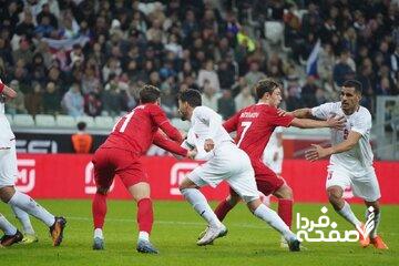 تلویزیون ایران را نمی‌بینم!/ آقایان مسئول! بی‌عاری تا کی؟