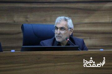 عضو کمیسیون برنامه و بودجه مجلس: قرار بود نفت ۶۰ دلار فروخته شود اما ۵۱ دلار فروختیم!/ ۶۰ درصد منابع دولت در سال جاری تحقق نیافته است