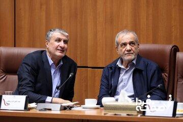 پزشکیان: «هستهای» مترادف ساخت سلاح اتمی نیست/ تأسیسات هستهای را دوباره و با قدرت بیشتری میسازیم