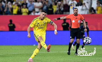 عکس| تغییر مدل موی رونالدو وسط بازی!