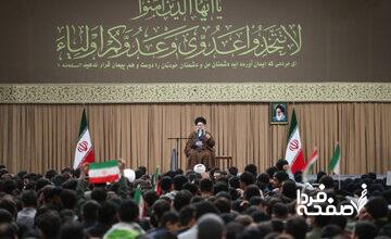 رهبر انقلاب: اختلاف جمهوری اسلامی و آمریکا، ذاتی است و نه تاکتیکی/ ۱۳ آبان روز افتخار و پیروزی است؛ این روز نباید از حافظه ملی پاک شود