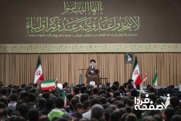 رهبر انقلاب: اختلاف جمهوری اسلامی و آمریکا، ذاتی است و نه تاکتیکی/ ۱۳ آبان روز افتخار و پیروزی است؛ این روز نباید از حافظه ملی پاک شود