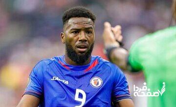 عکس| استیل گنگ مهاجم استقلال با سیگار برگ پس از صعود به جام جهانی